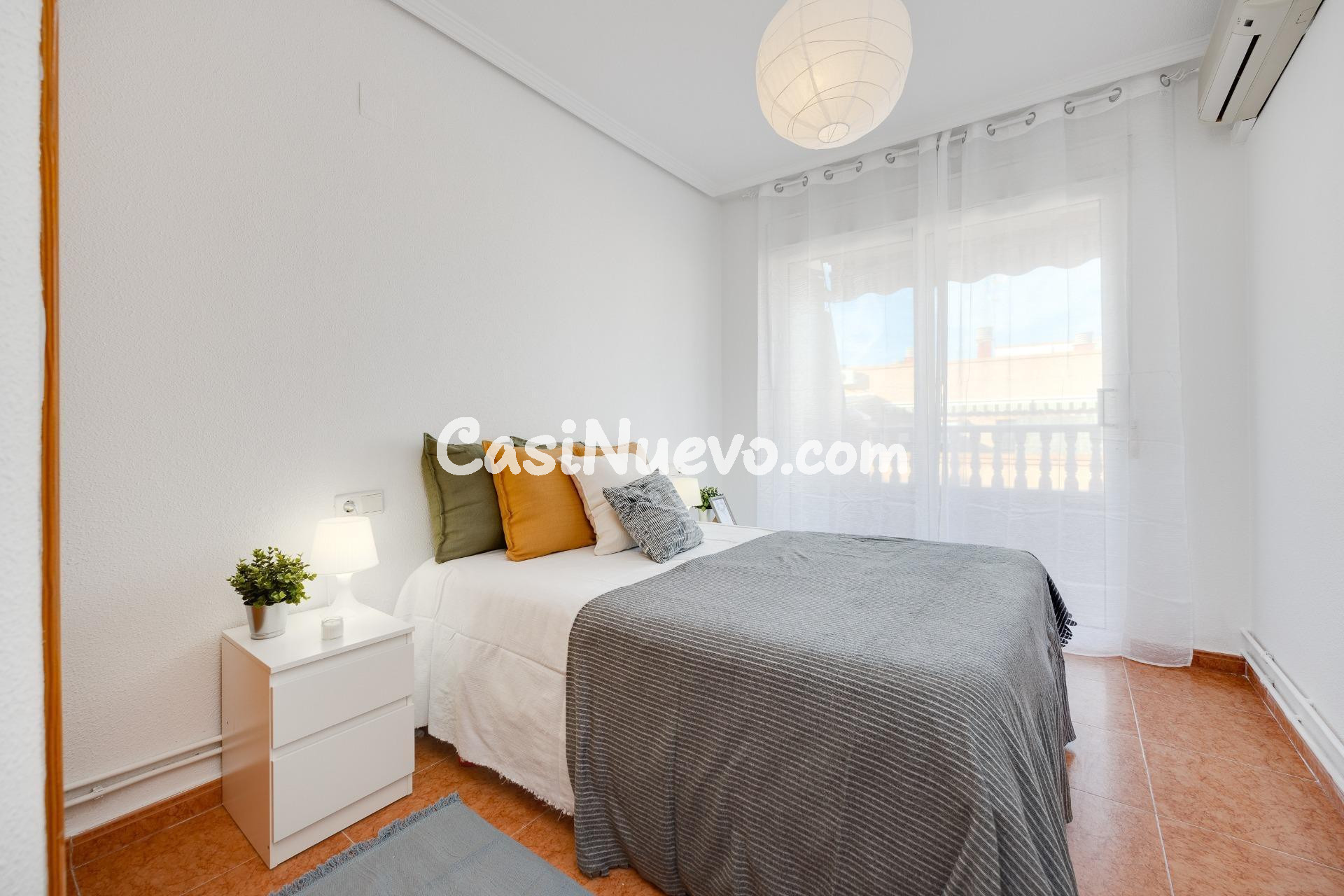 Exclusivo ático a solo 150 metros de la Playa del Cura. Situ - foto 4