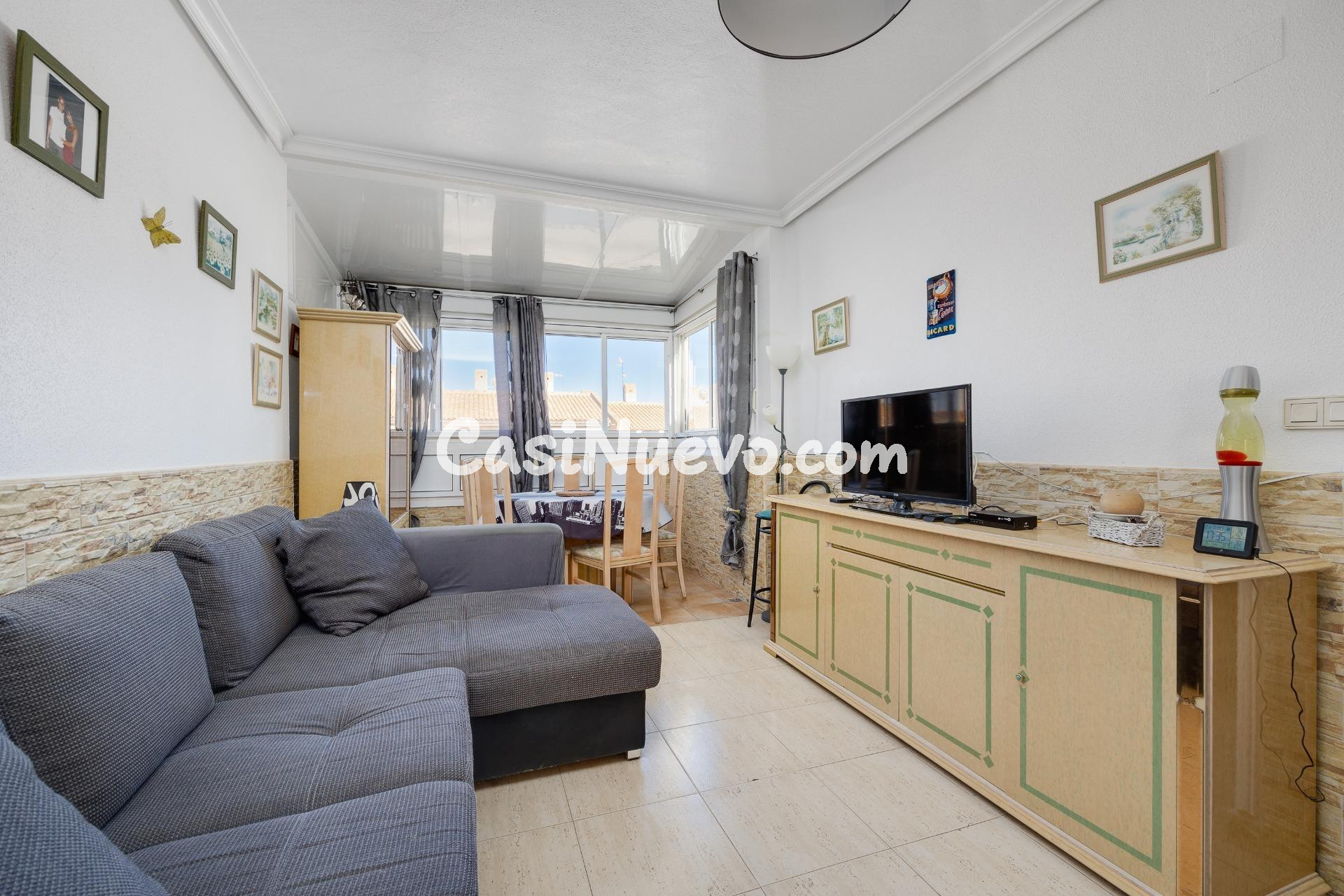 Bungalow en planta alta en Aguas Nuevas – Torrevieja - foto 2