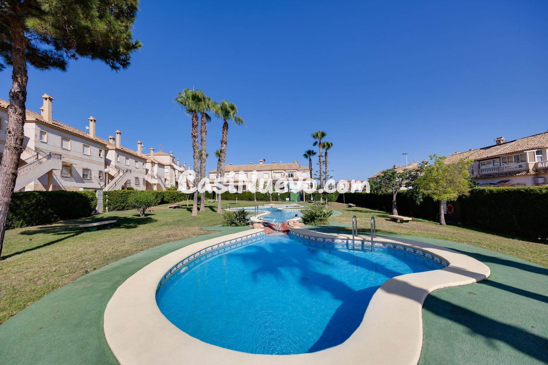 Bungalow en planta alta en Aguas Nuevas – Torrevieja - foto 18