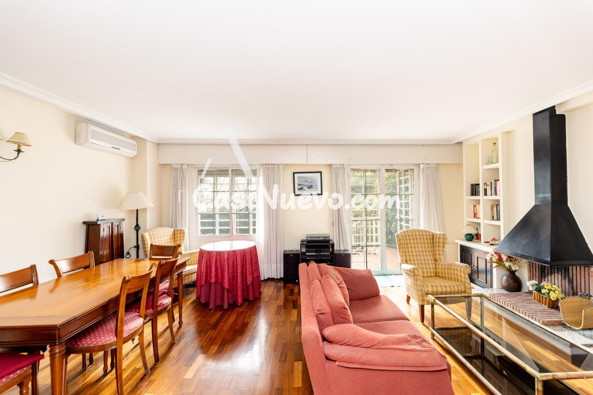 Espectacular Chalet adosado de esquina en situado en la zona - foto 15