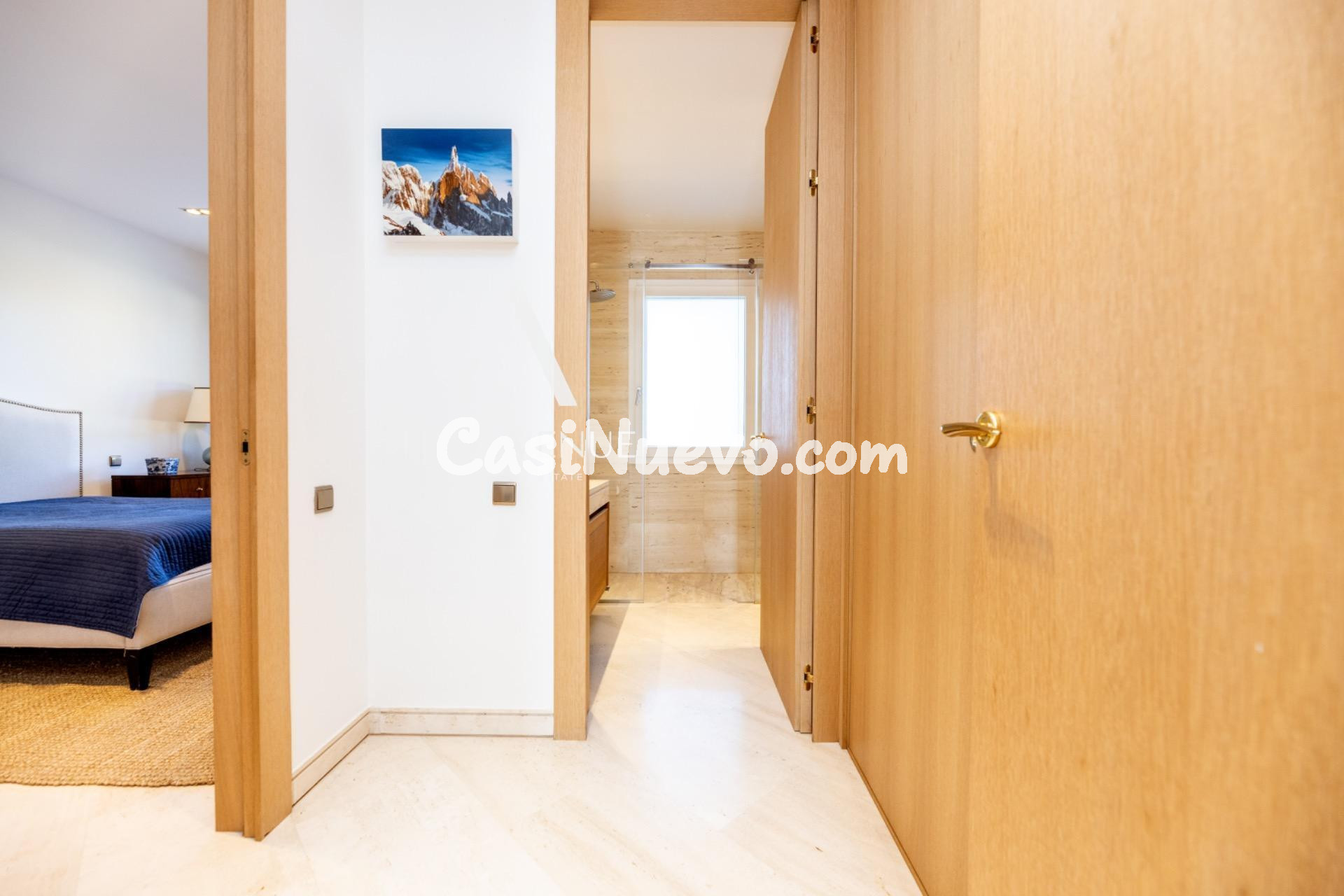 Exclusiva villa con ascensor, parcela paisajística y doble p - foto 42