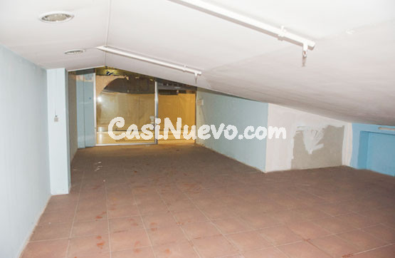 CONJUNTO LOCALES EN CC RAMALLOSA (NIGRAN) - foto 4
