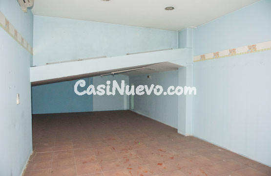 CONJUNTO LOCALES EN CC RAMALLOSA (NIGRAN) - foto 5