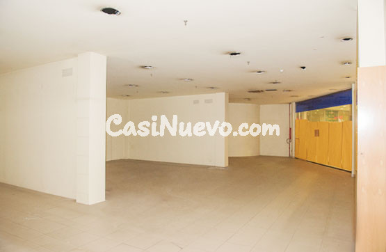 CONJUNTO LOCALES EN CC RAMALLOSA (NIGRAN) - foto 11