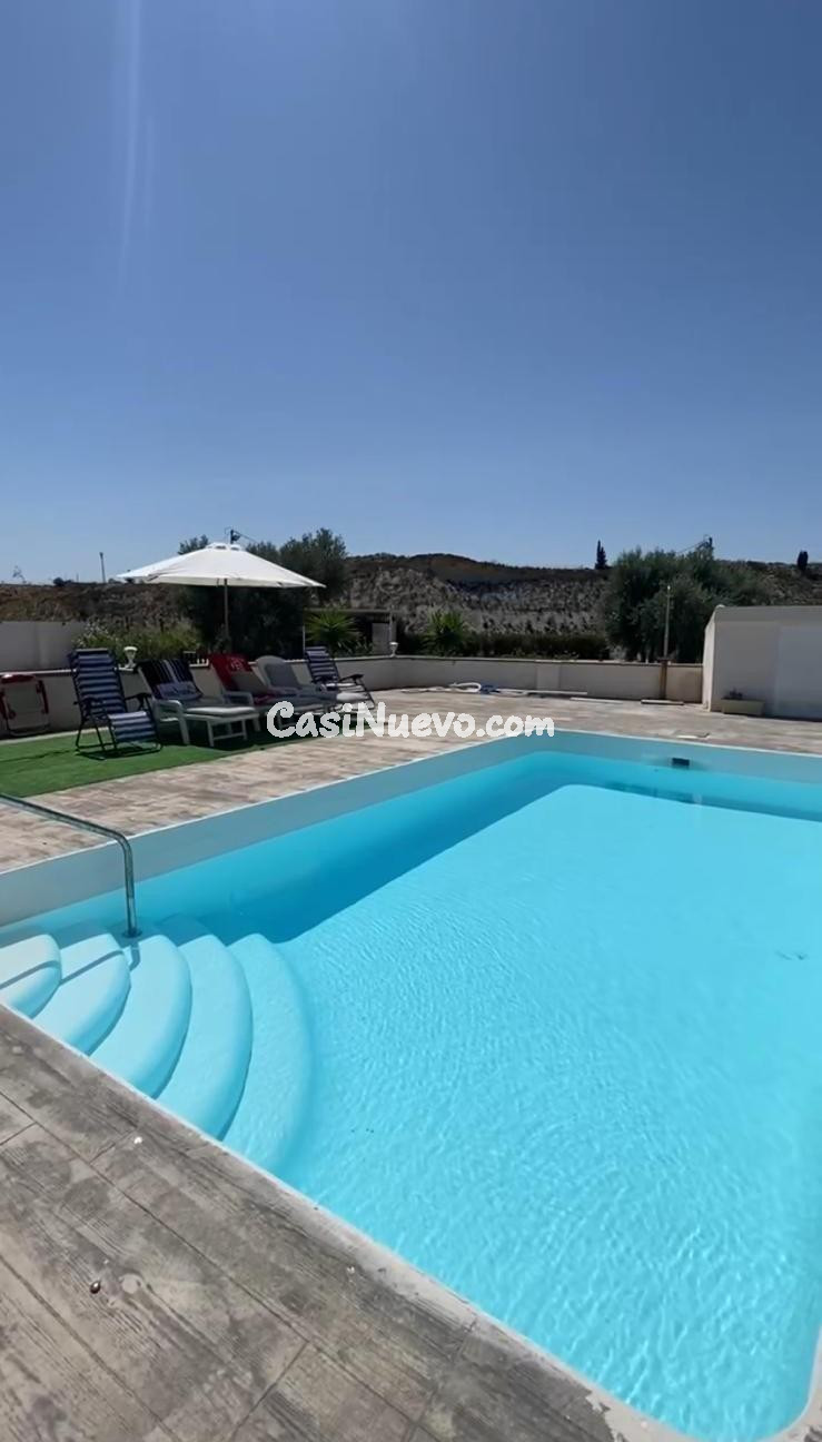 Chalet exclusivo en Archena: espacio, comodidad y calidad de - foto 4