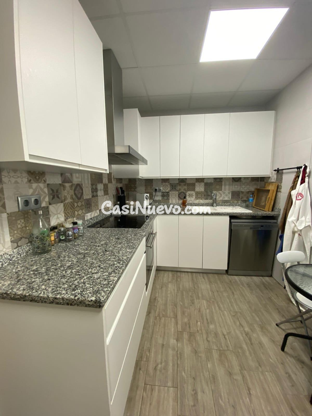 Chalet exclusivo en Archena: espacio, comodidad y calidad de - foto 10