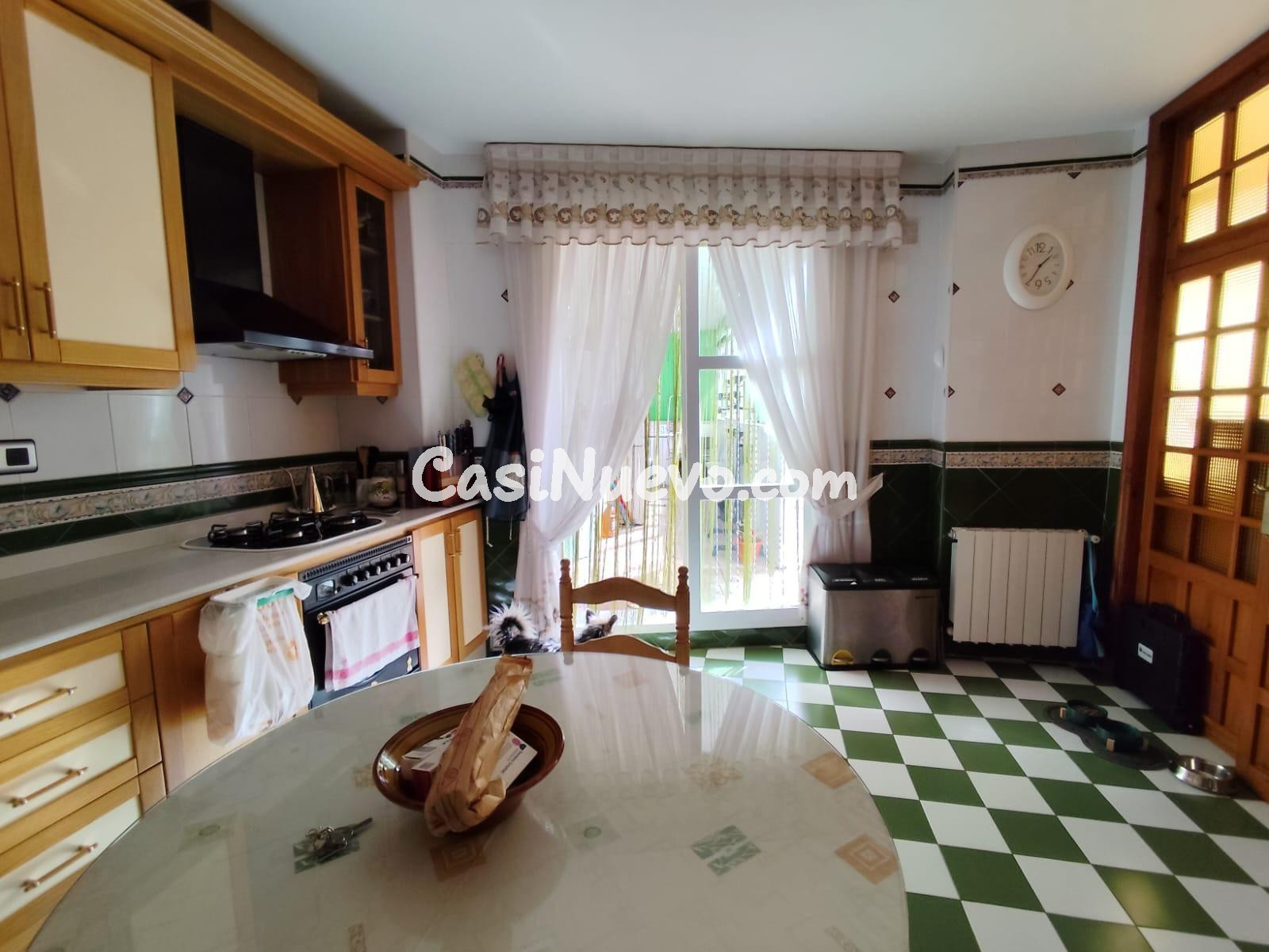 ¿Buscas espacio de verdad en el centro de Calasparra? - foto 5