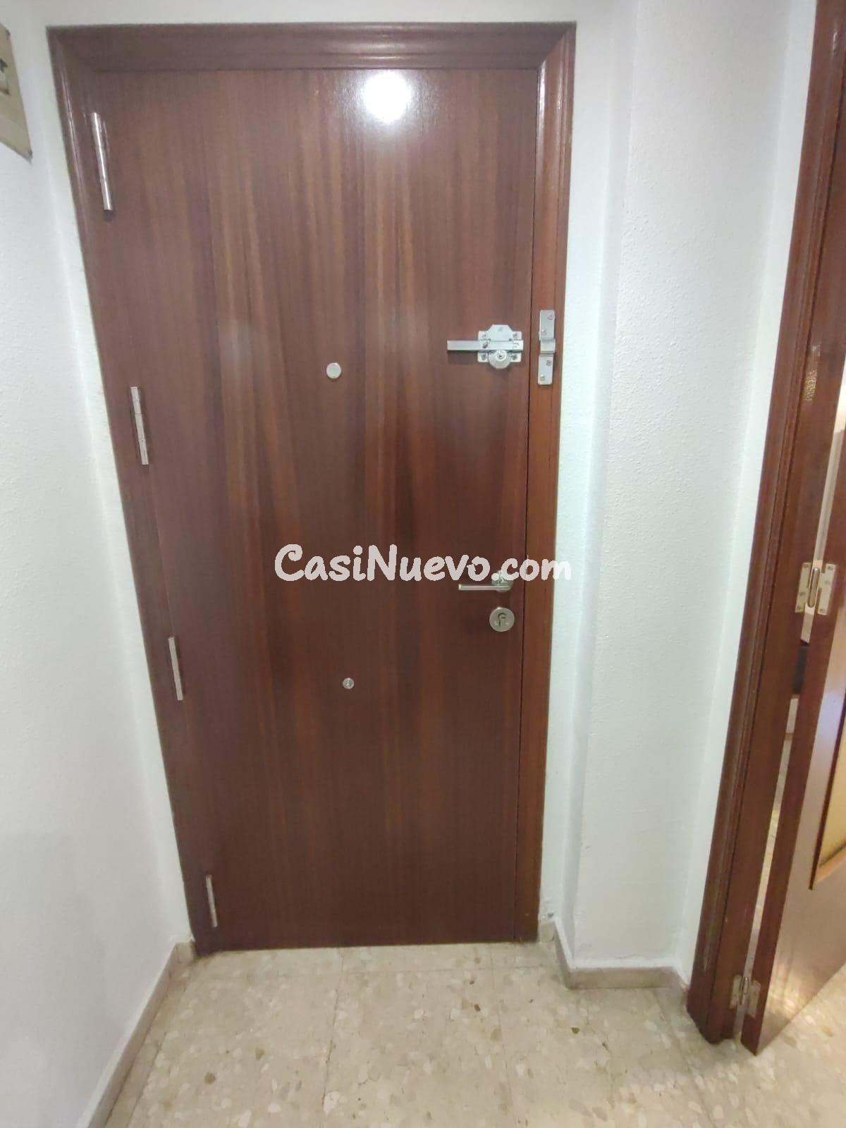 Amplitud y Confort en el Corazón de Orihuela: 125m2 para cre - foto 9