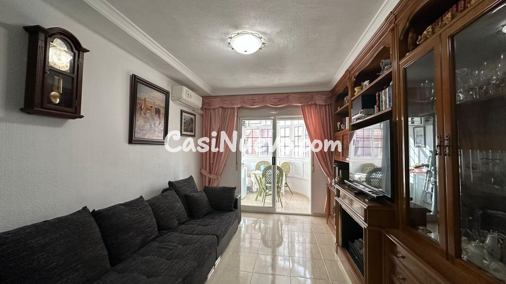 APARTAMENTO DE 2 HAB Y 1 BAÑO CON TERRAZA A 200M DE LA PLAYA - foto 4