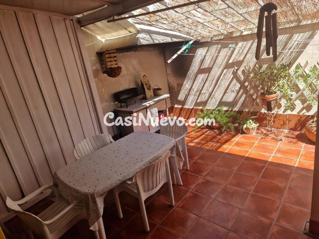 Adosado en La Florida, Alicante - Venta con Inquilino - foto 2