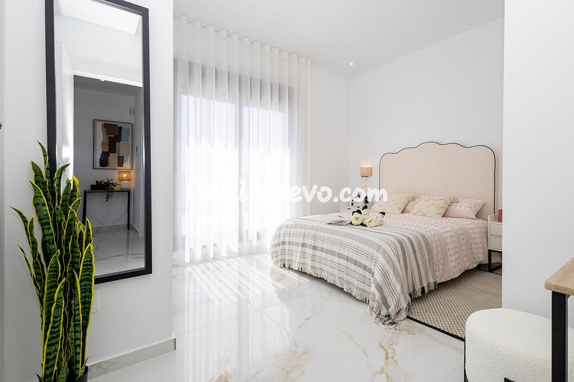 Impresionante villa de obra nueva en Polop con vistas al mar - foto 28