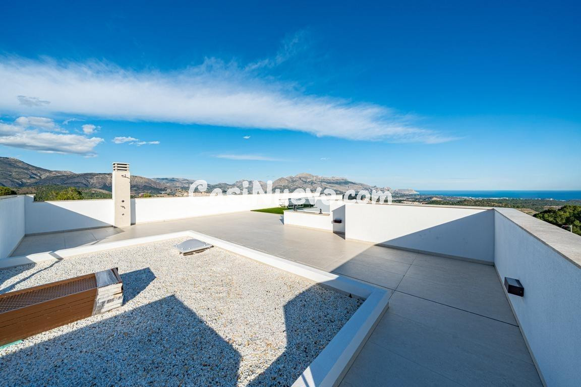 Impresionante villa de obra nueva en Polop con vistas al mar - foto 10