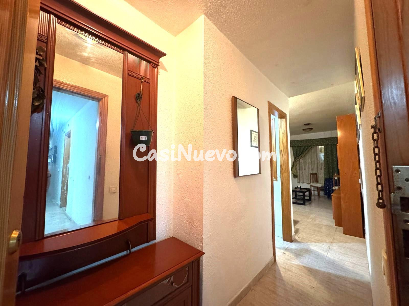 Acogedor Piso en el Corazón de Roquetas de Mar - foto 7