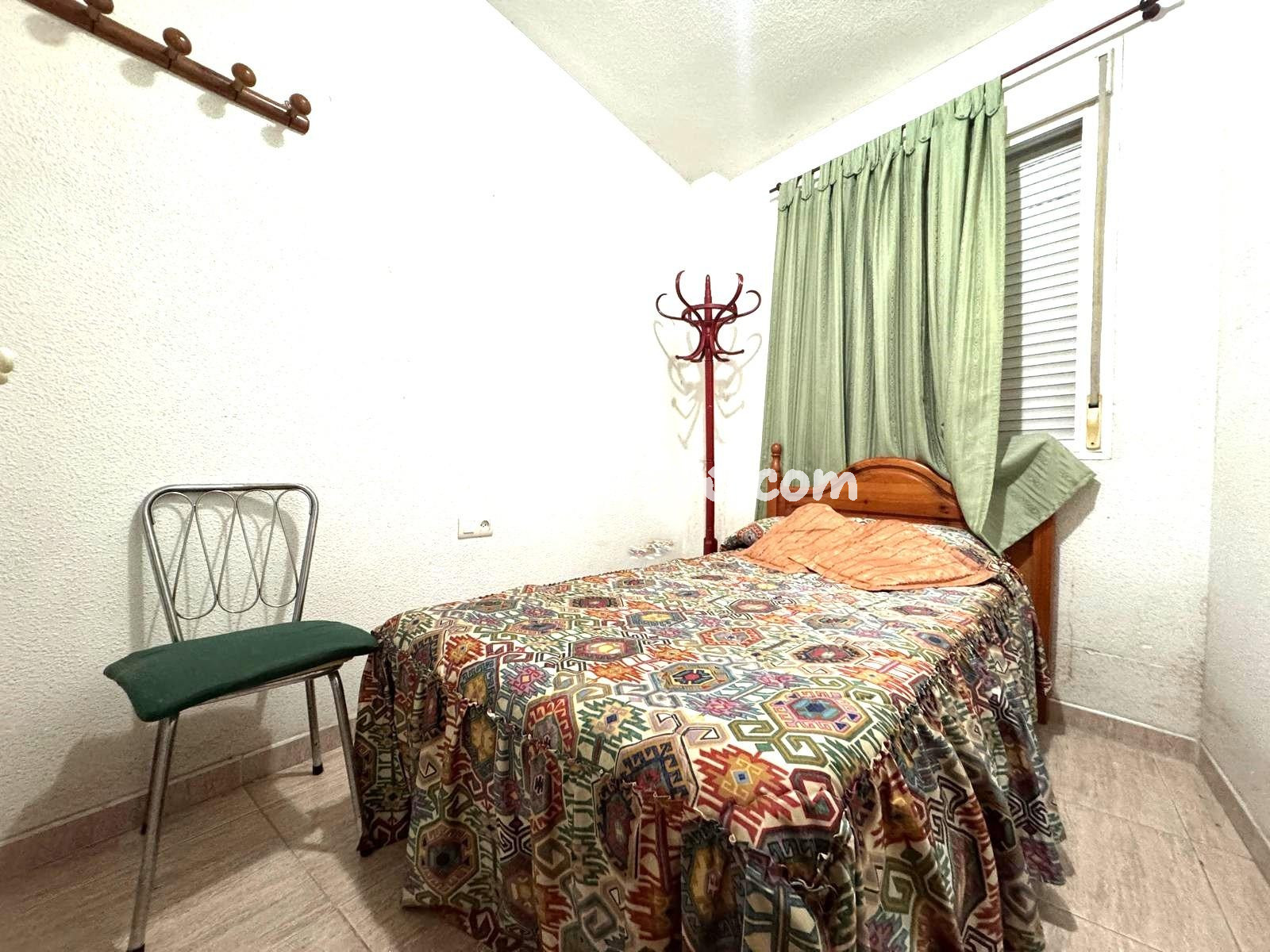 Acogedor Piso en el Corazón de Roquetas de Mar - foto 14