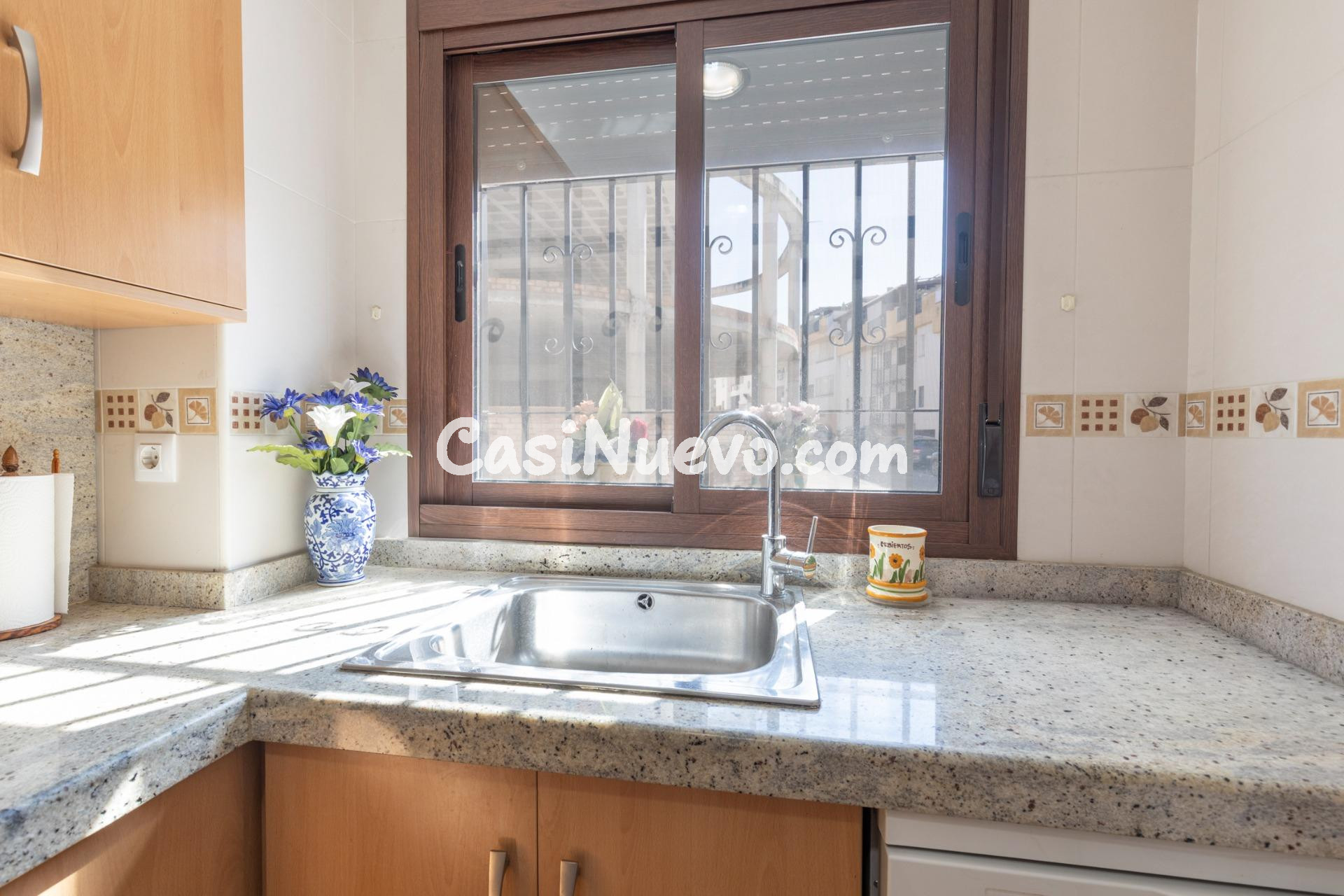 BONITO PISO EN LA ZUBIA - foto 11