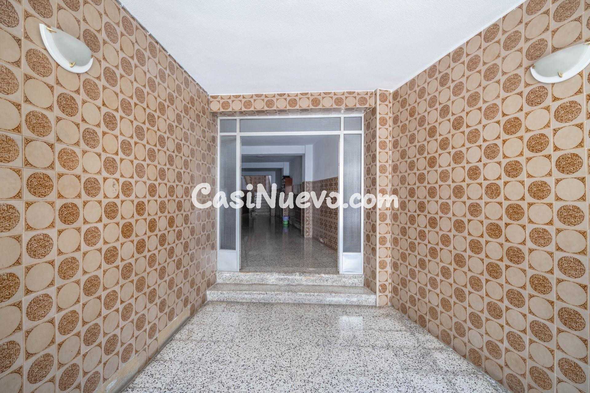 Piso con gran potencial en el Zaidín, junto al PTS – Granada - foto 7