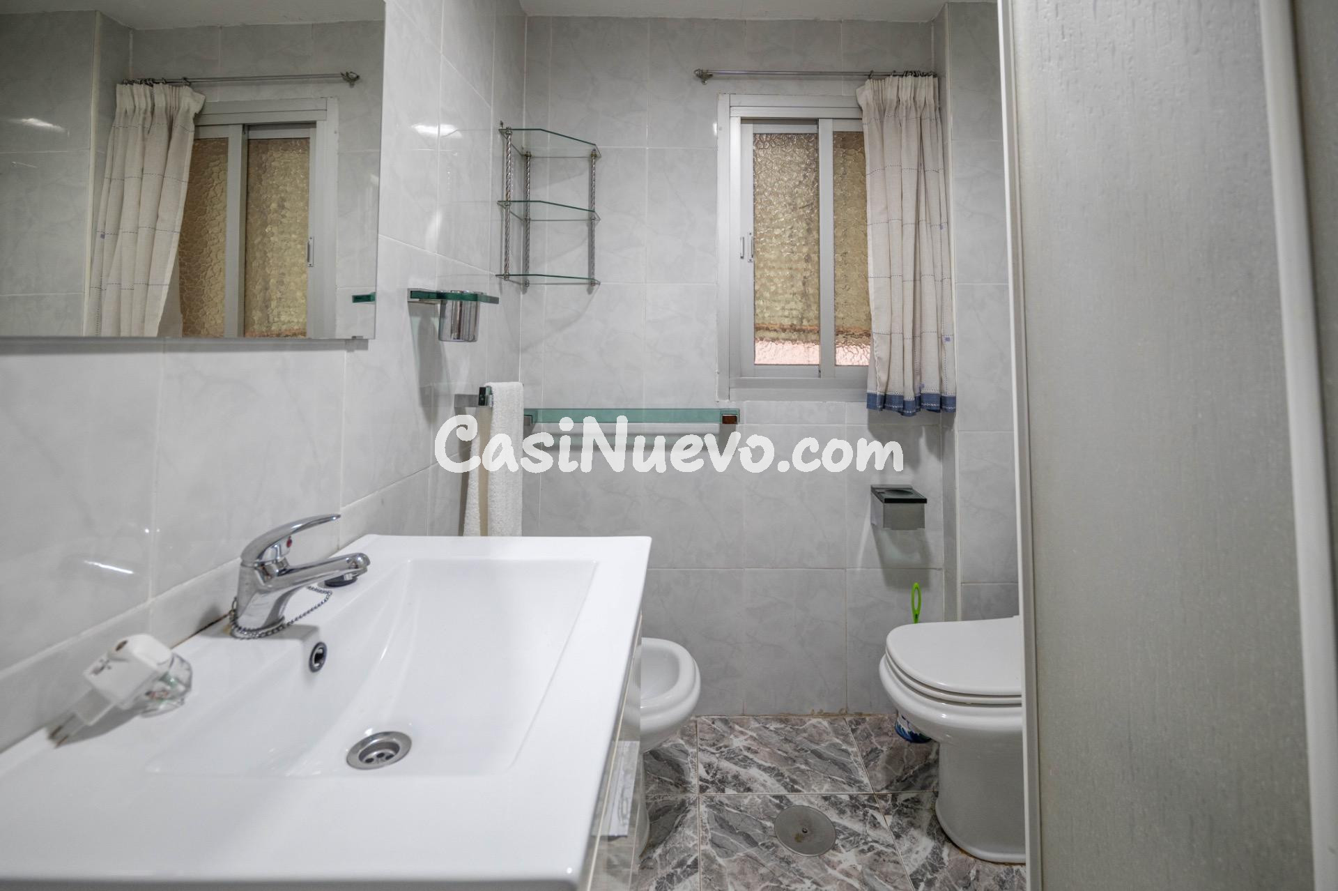 Piso con gran potencial en el Zaidín, junto al PTS – Granada - foto 16