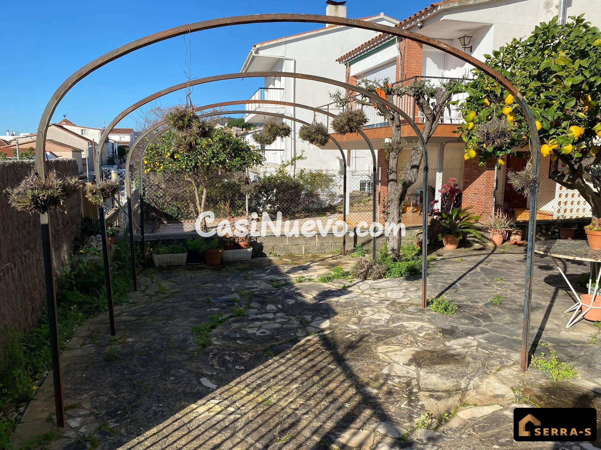 Vive entre mar y montaña en este acogedor chalet en Pinemar - foto 3