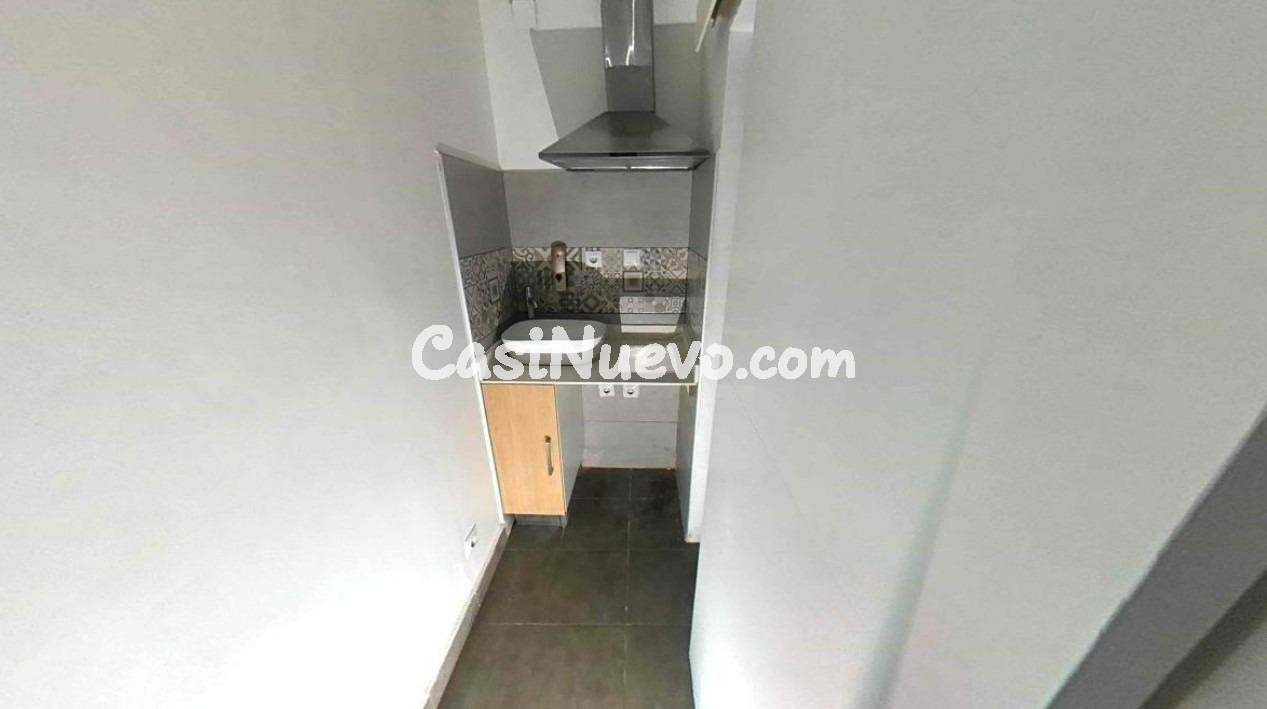 Piso en venta en Barcelona - foto 2