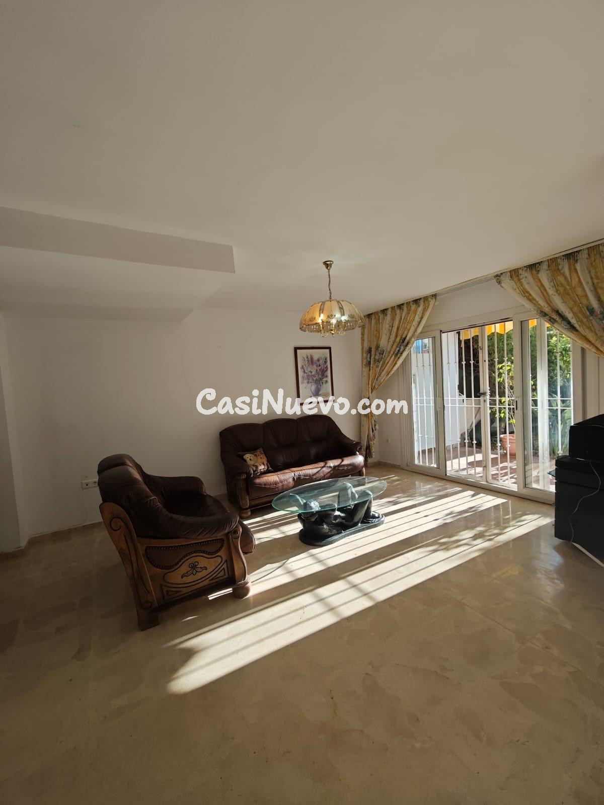 EN VENTA CHALET PAREADO DE ESQUINA EN VIÑA MALAGA!! - foto 3