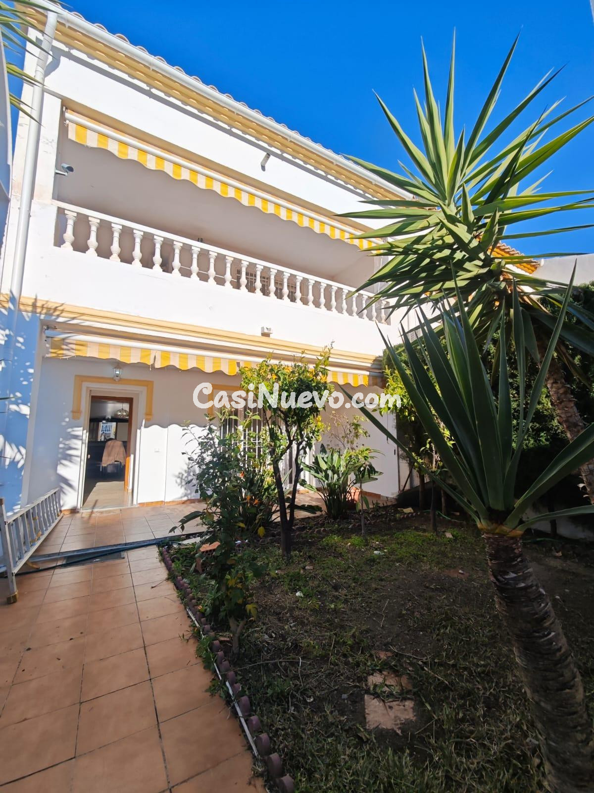 EN VENTA CHALET PAREADO DE ESQUINA EN VIÑA MALAGA!! - foto 6