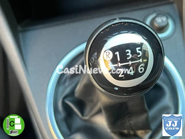 VOLKSWAGEN - Beetle - Fender Edition 1.4 TSI 160 CV - foto 52