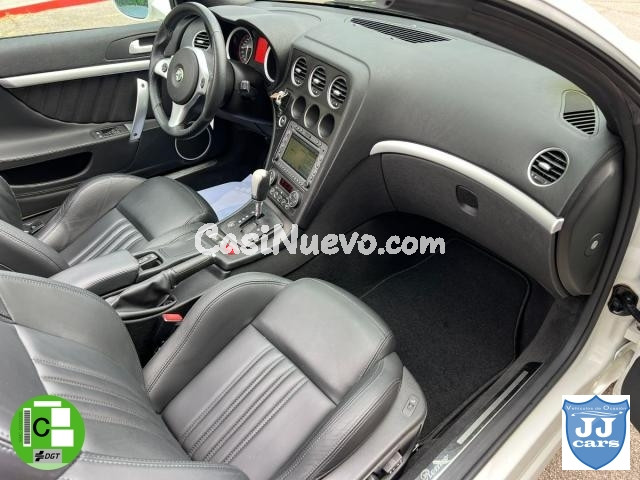 ALFA ROMEO - Spider - 3.2 JTS V6 Q4 - foto 8