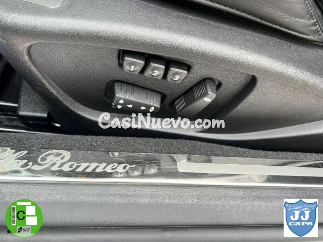 ALFA ROMEO - Spider - 3.2 JTS V6 Q4 - foto 43