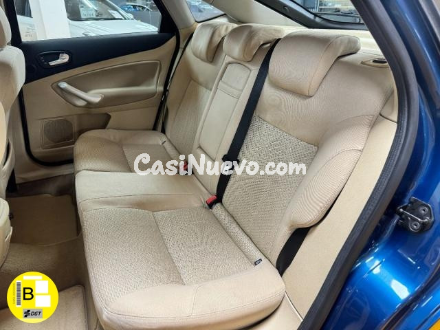 FORD MONDEO 2.0 TDCI TREND 130Cv. (AUTOMÁTICO) - foto 27