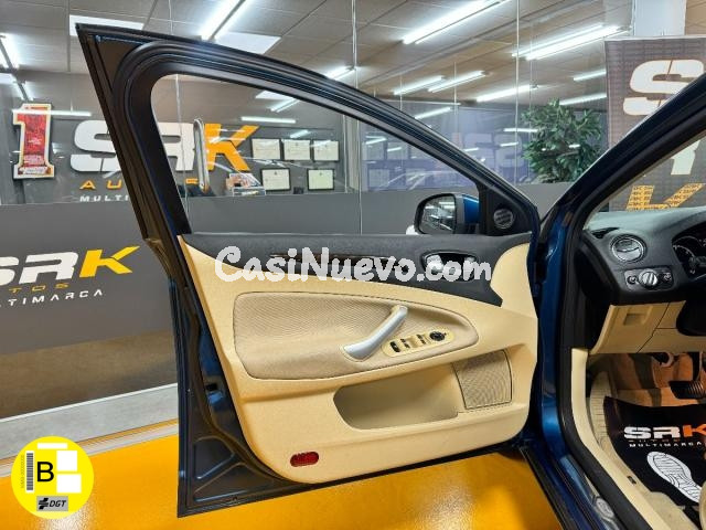 FORD MONDEO 2.0 TDCI TREND 130Cv. (AUTOMÁTICO) - foto 31