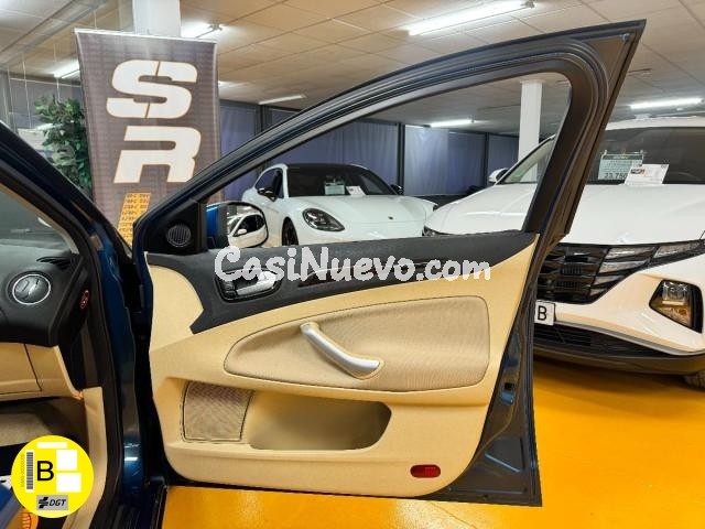 FORD MONDEO 2.0 TDCI TREND 130Cv. (AUTOMÁTICO) - foto 32