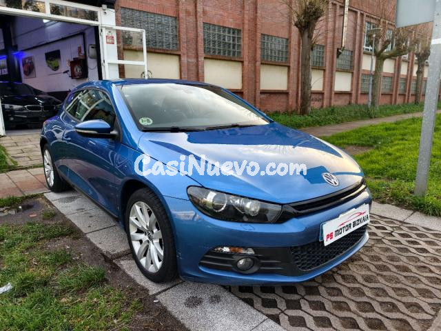 VOLKSWAGEN - Scirocco - 2.0 TDI 140CV DPF DSG - foto 3