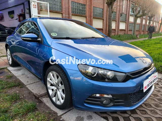 VOLKSWAGEN - Scirocco - 2.0 TDI 140CV DPF DSG - foto 22