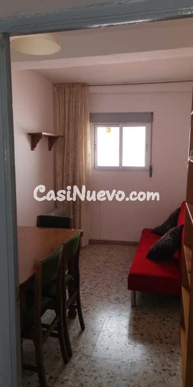 Preciosa Casita de pueblo con patio en Sacedon - foto 2