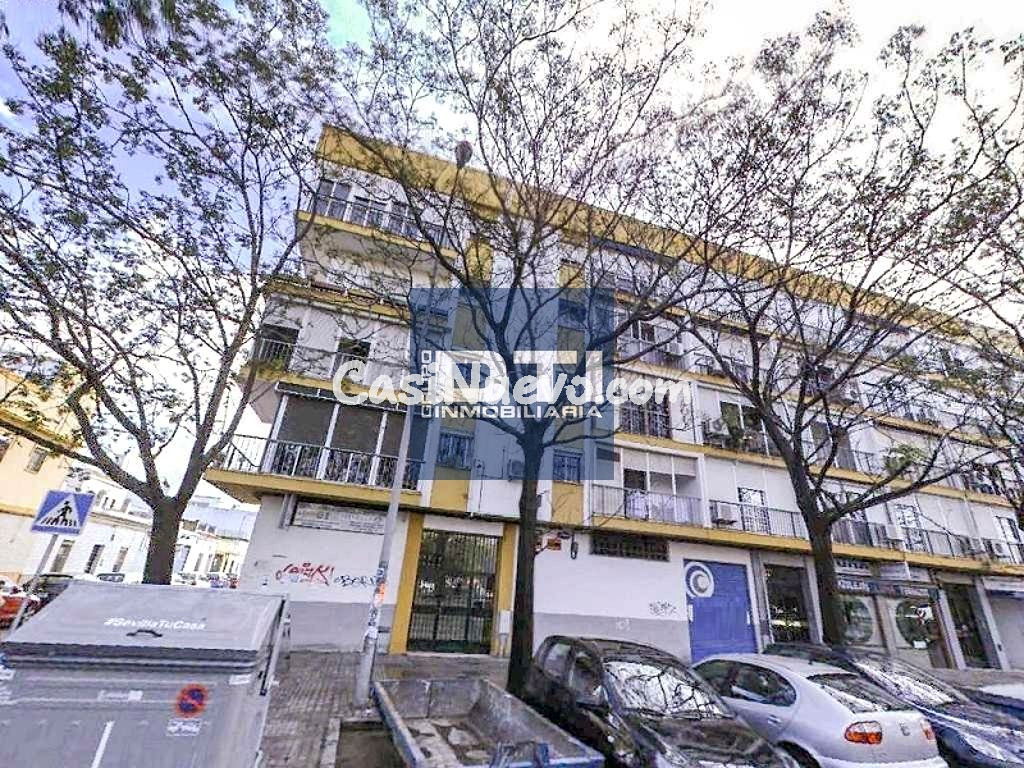 Piso en venta en c. canal, 10, Sevilla