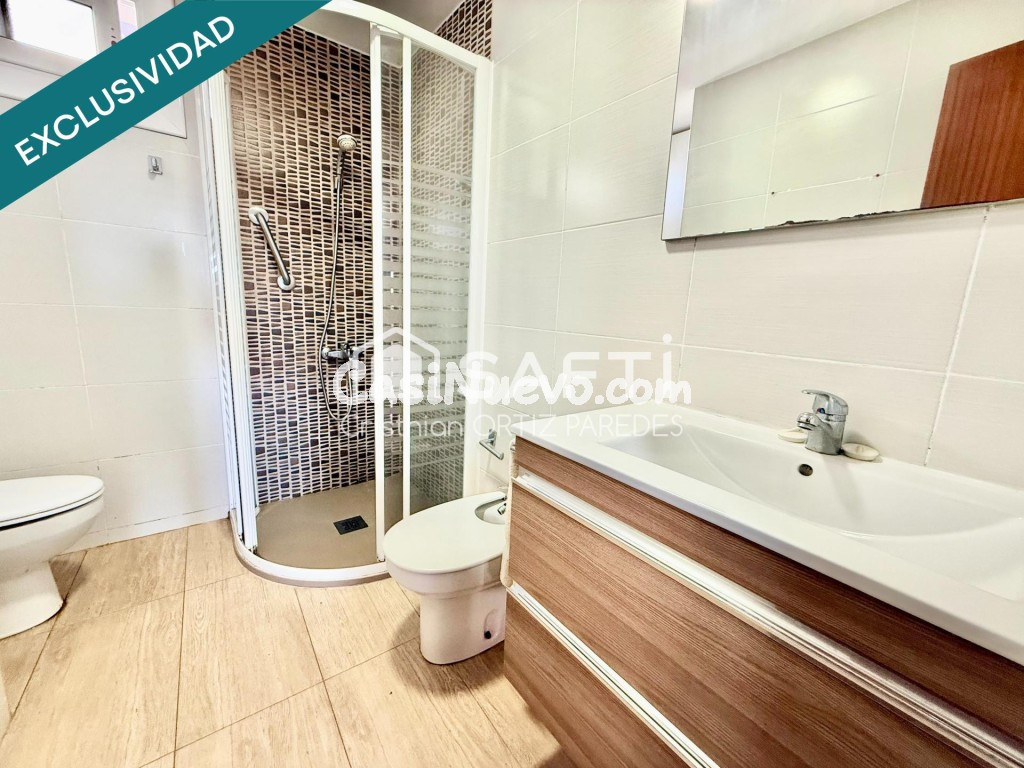 se vende piso de 1 hab con piscina con parking - foto 5