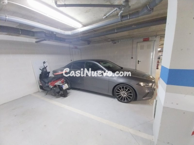 EXCLUSIVO BAJO RENOVADO Y AMUEBLADO CON GRAN JARDÍN PRIVADO  - foto 7