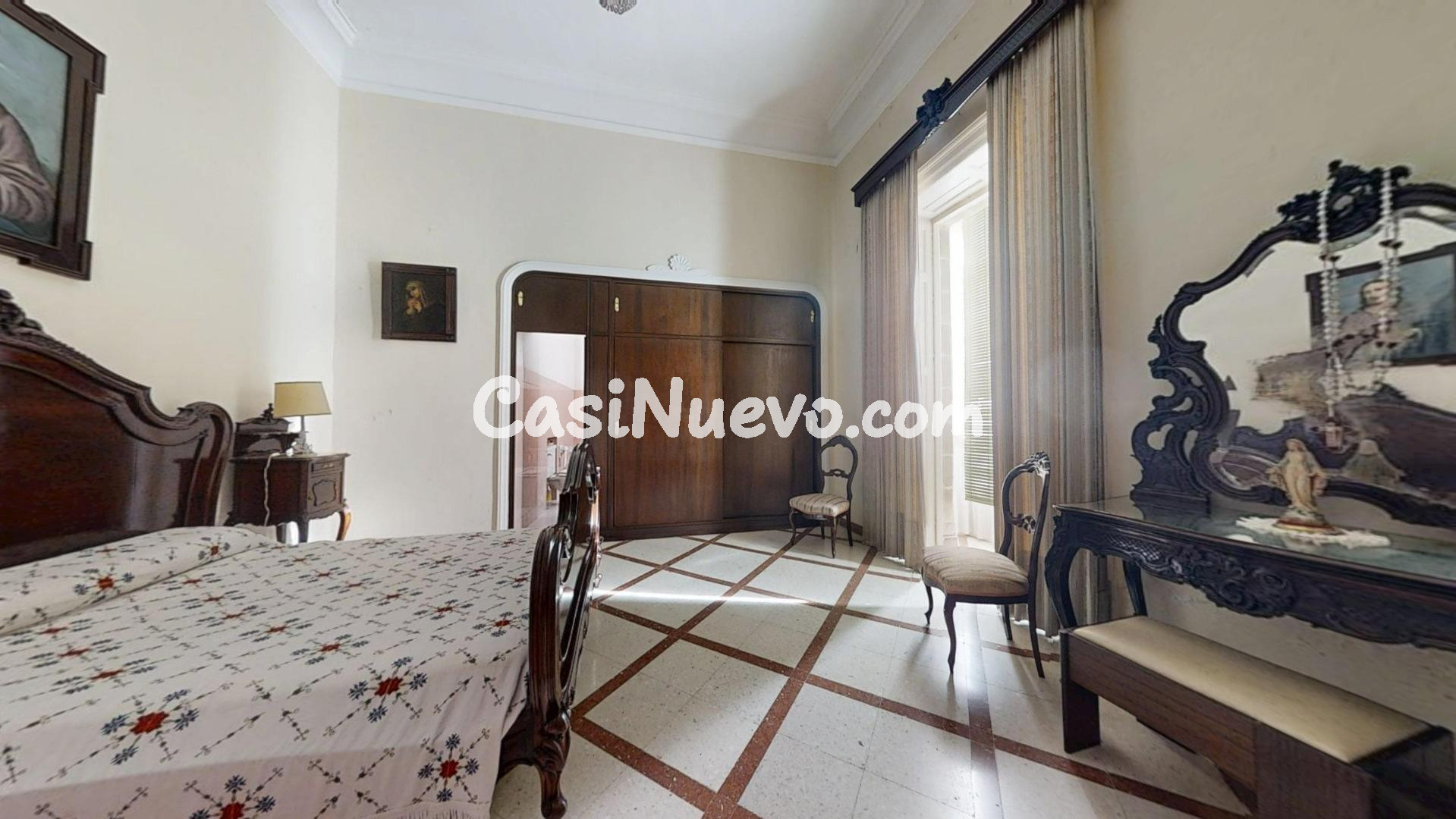 Casa señorial en pleno centro de Jerez con muebles de gran v - foto 22