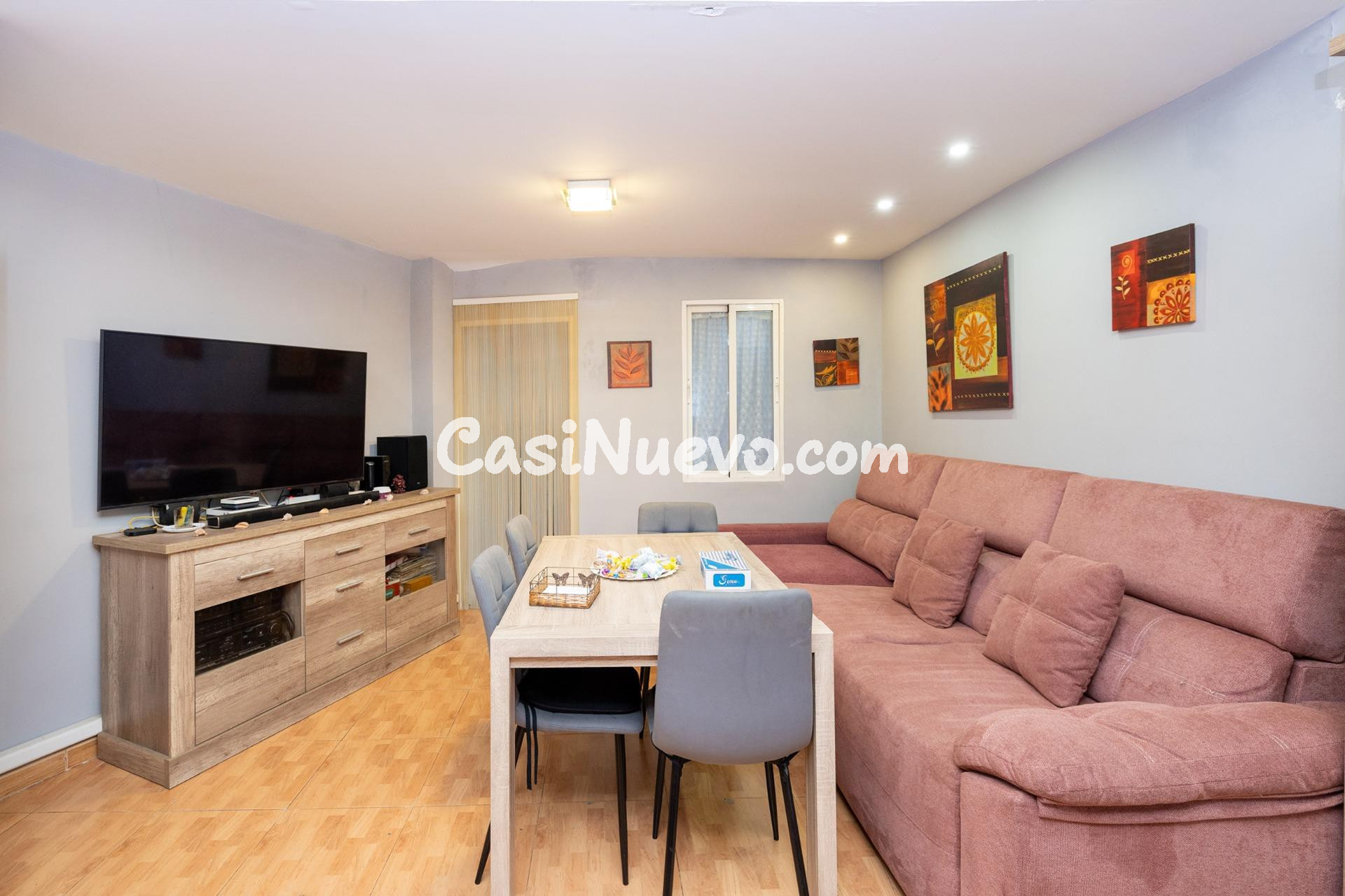 CASA CON ESTUPENDA UBICACIÓN EN ARMILLA. AVENIDA DE LOS OGÍJ - foto 2