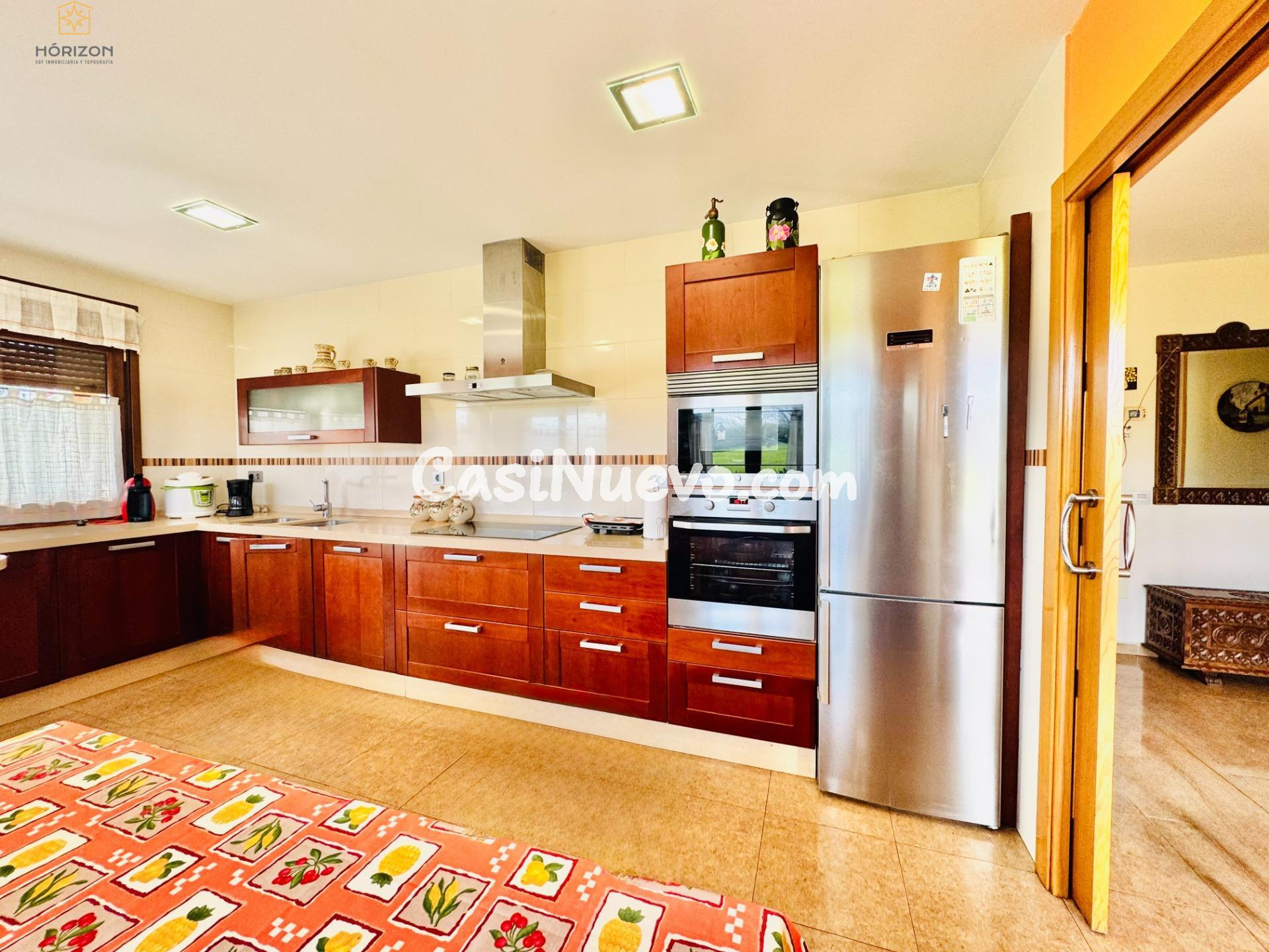 Espectacual Chalet en Granda - foto 4