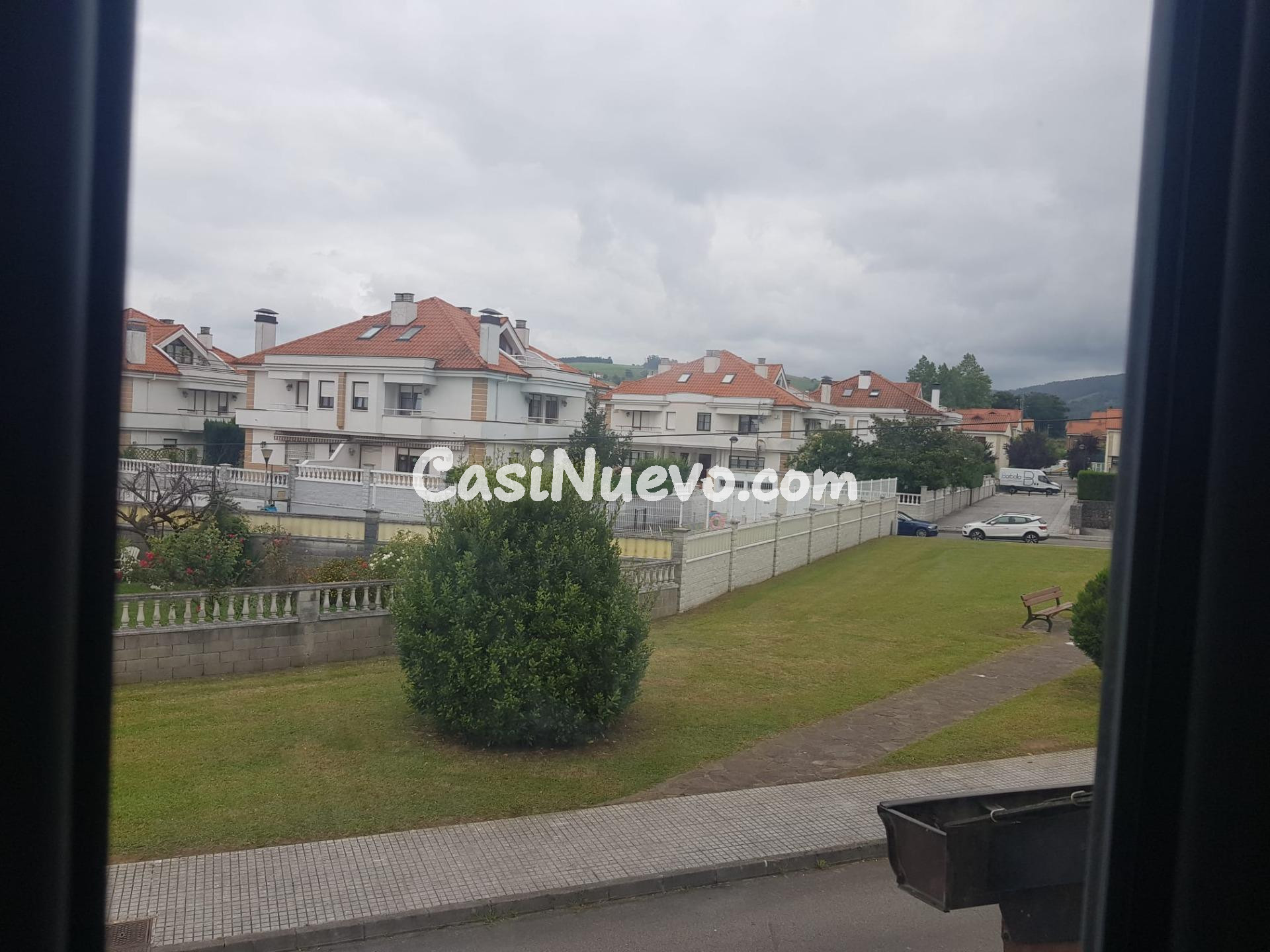 Chalet adosado en Tanos, Torrelavega. - foto 17