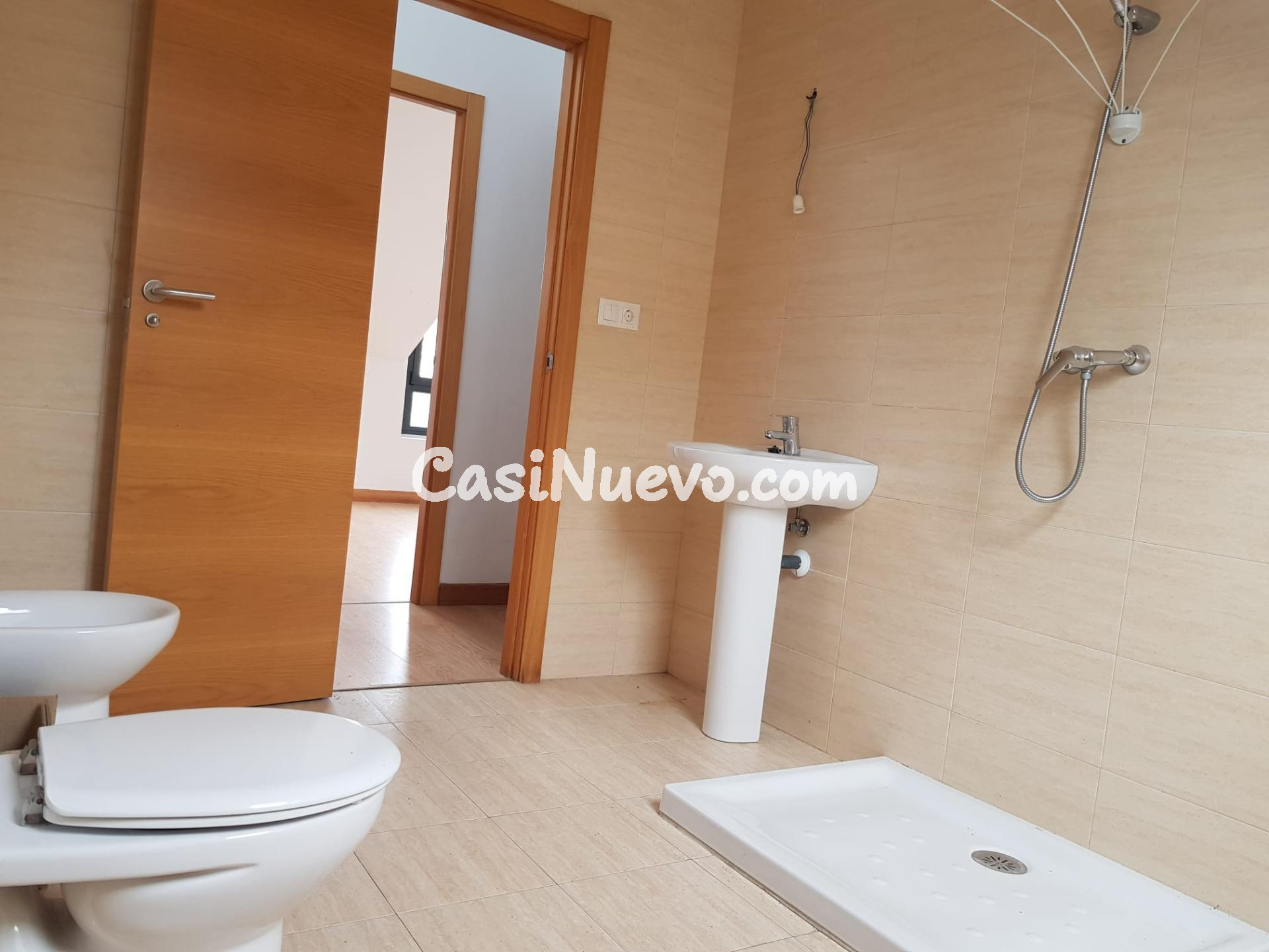 Chalet adosado en Tanos, Torrelavega. - foto 18