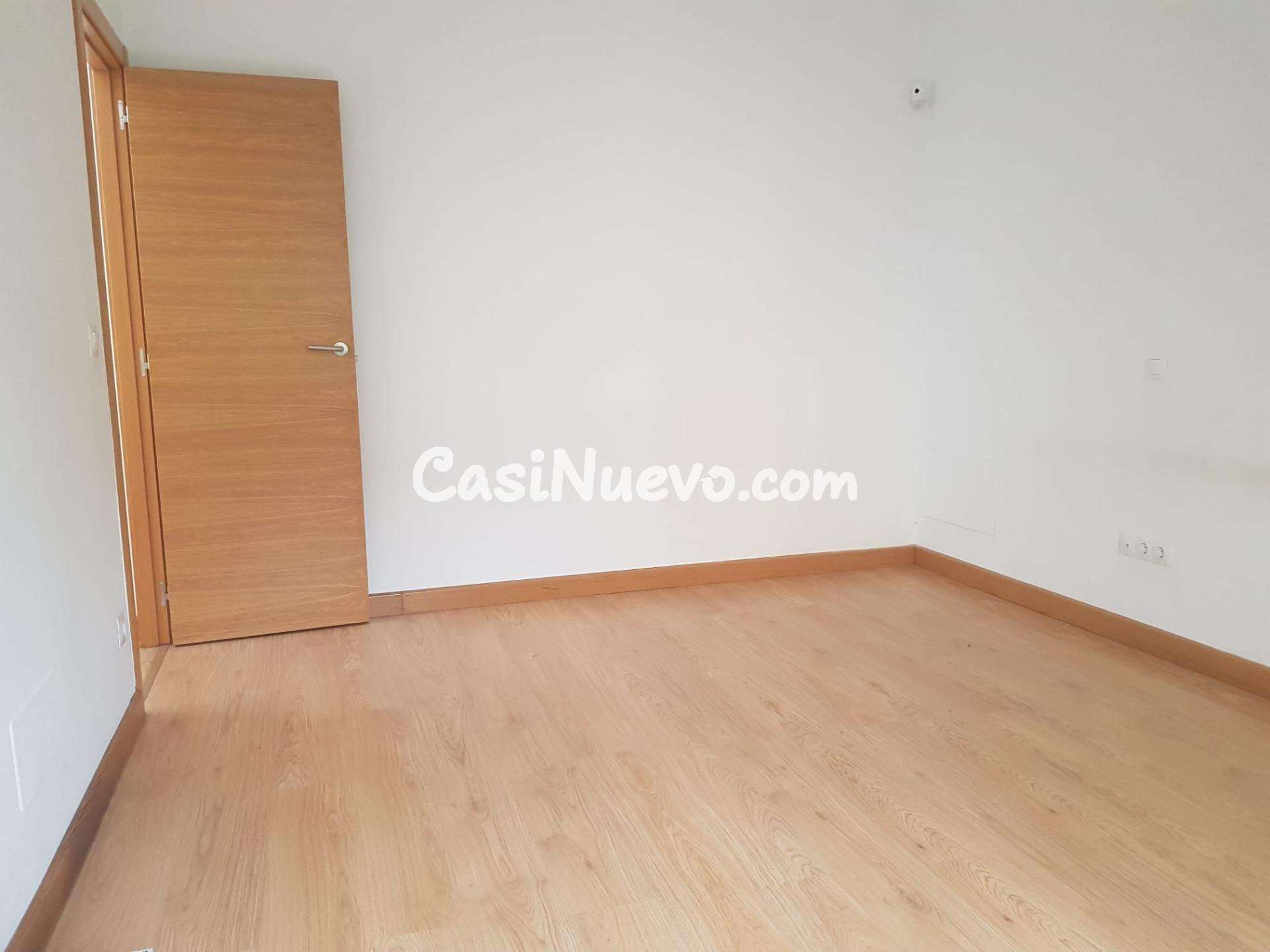 Chalet adosado en Tanos, Torrelavega. - foto 21