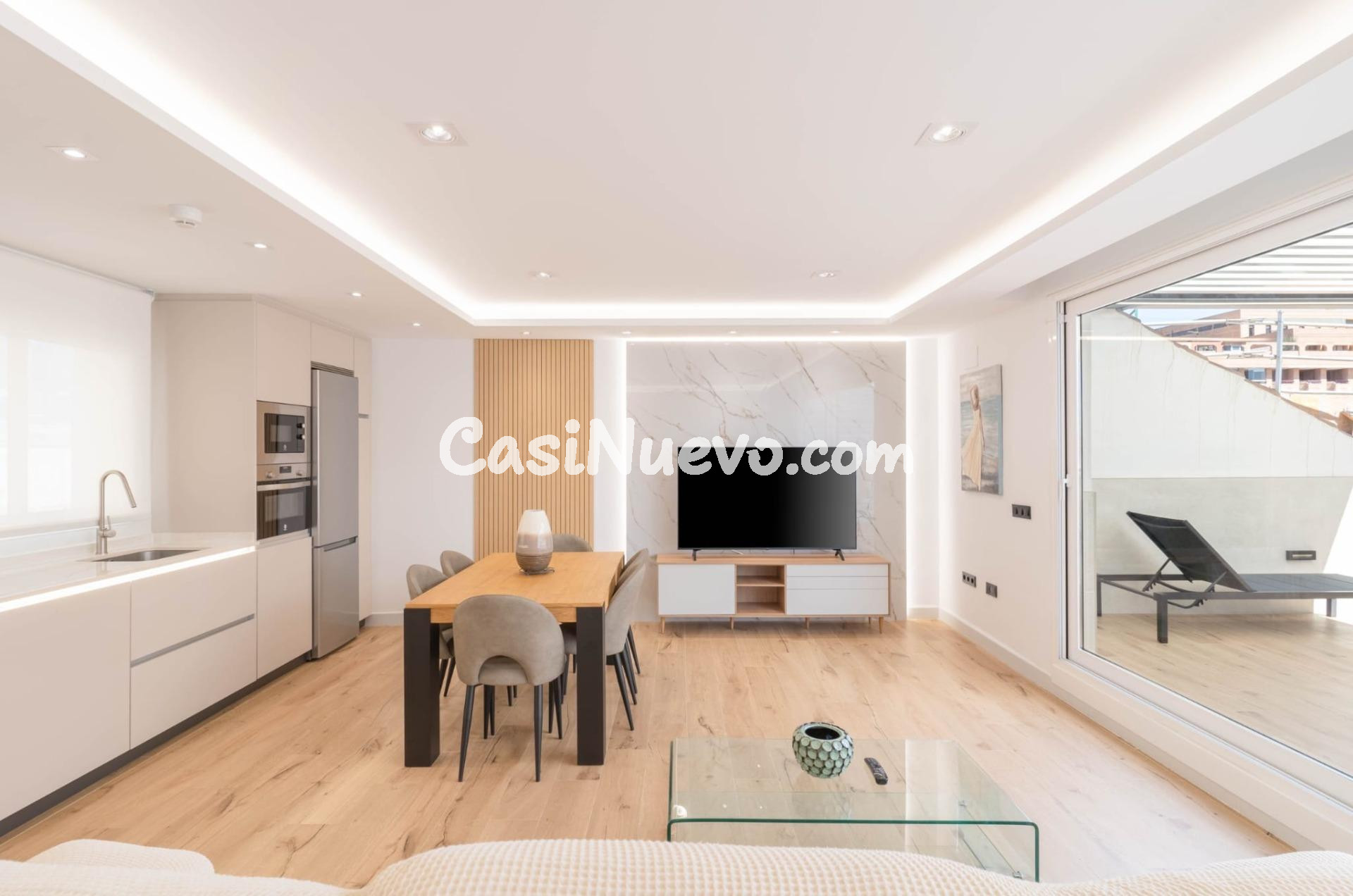 EXCLUSIVO ÁTICO REFORMADO AL LADO DEL PUERTO - foto 6