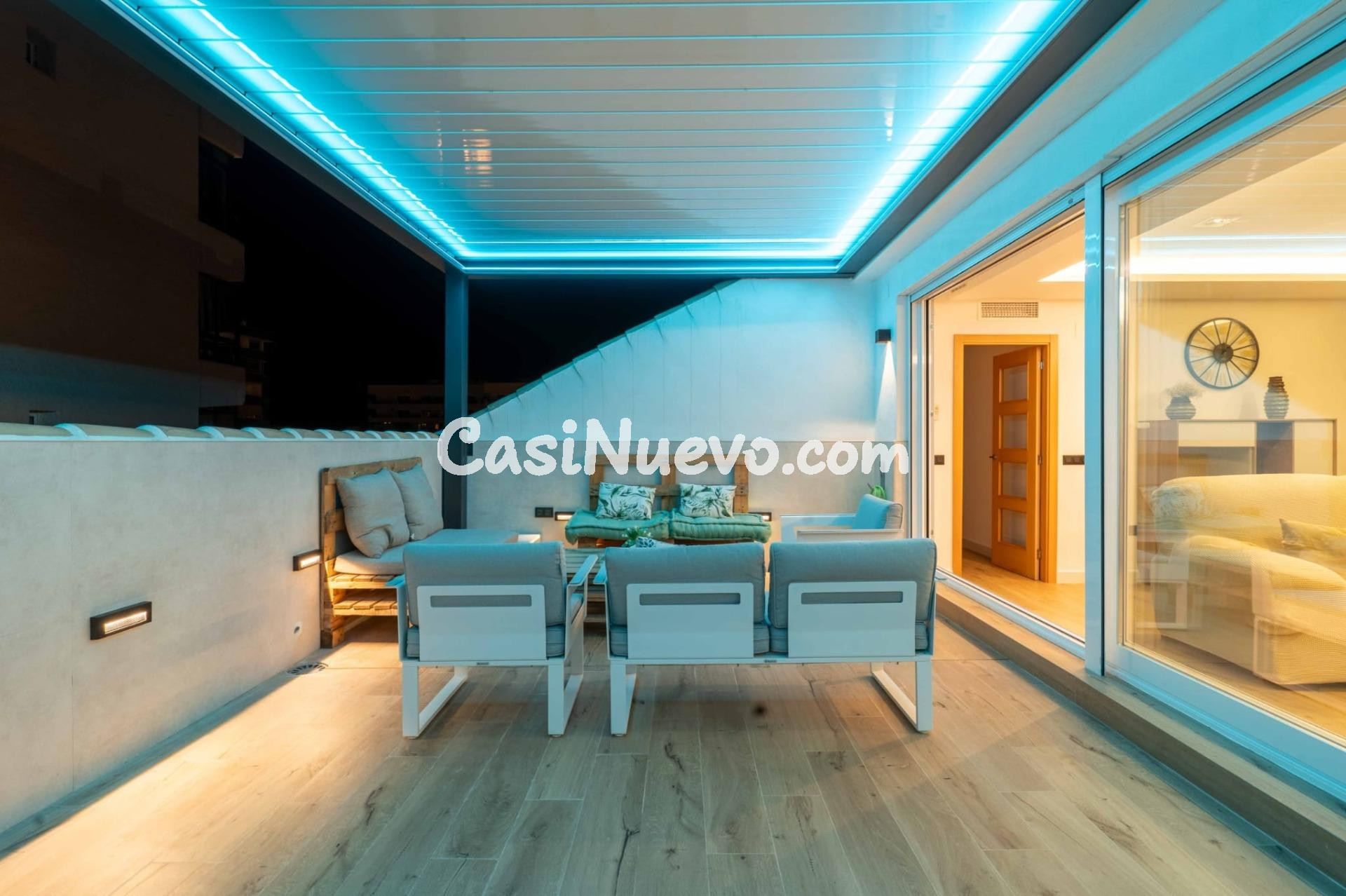 EXCLUSIVO ÁTICO REFORMADO AL LADO DEL PUERTO - foto 14