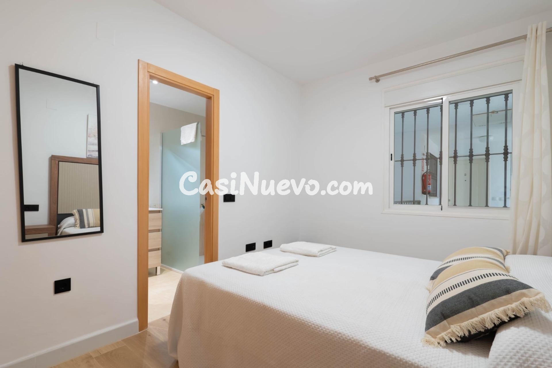 EXCLUSIVO ÁTICO REFORMADO AL LADO DEL PUERTO - foto 21