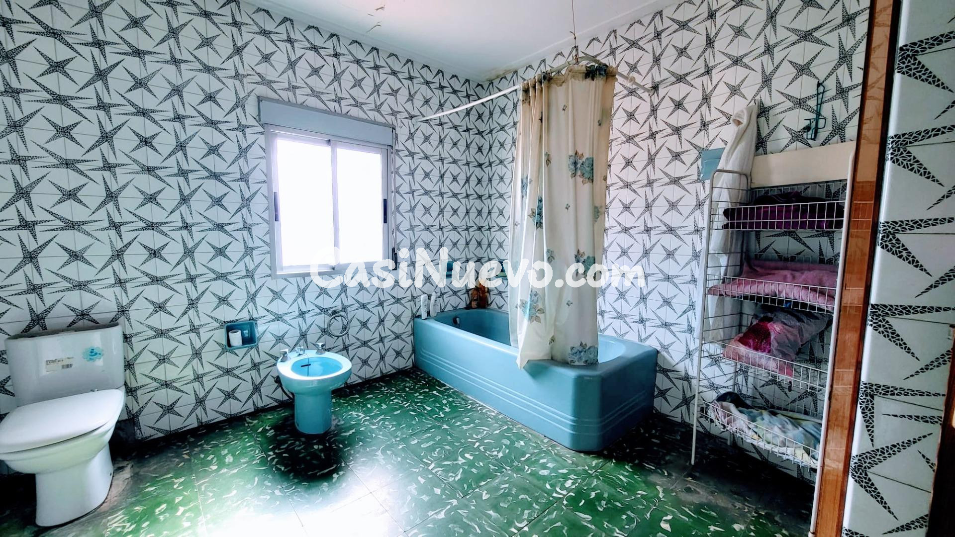 Casa de pueblo con local comercial, garaje y espectaculares  - foto 16