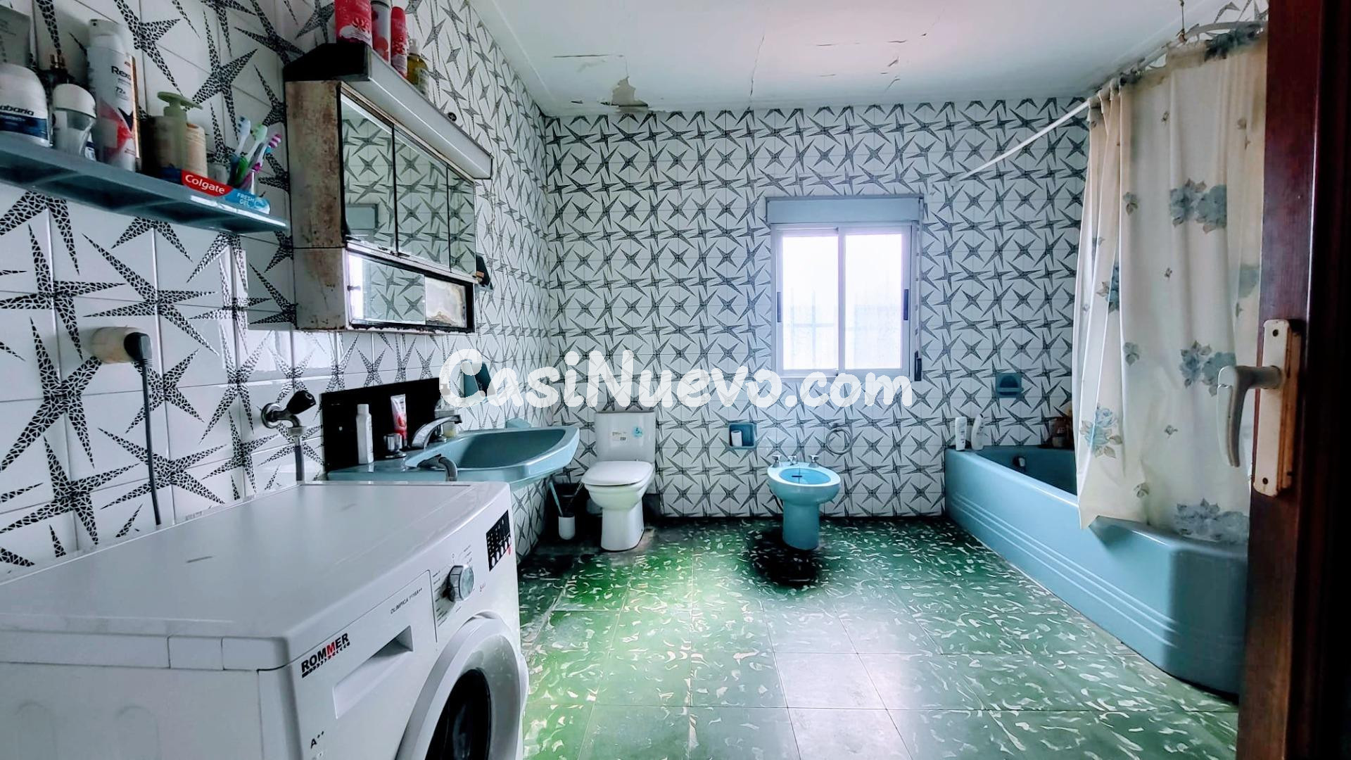 Casa de pueblo con local comercial, garaje y espectaculares  - foto 17