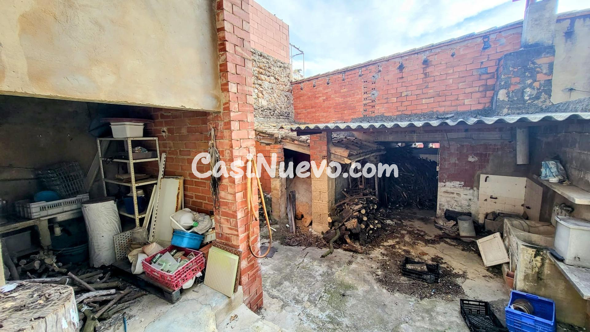 Casa de pueblo con local comercial, garaje y espectaculares  - foto 27