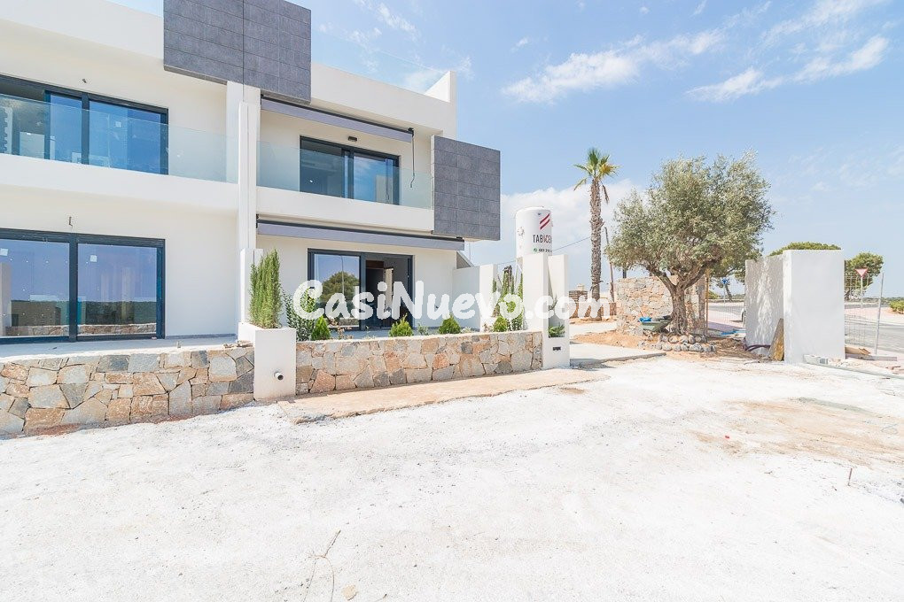 Nuevo conjunto residencial en Los Balcones (Torrevieja) - foto 26